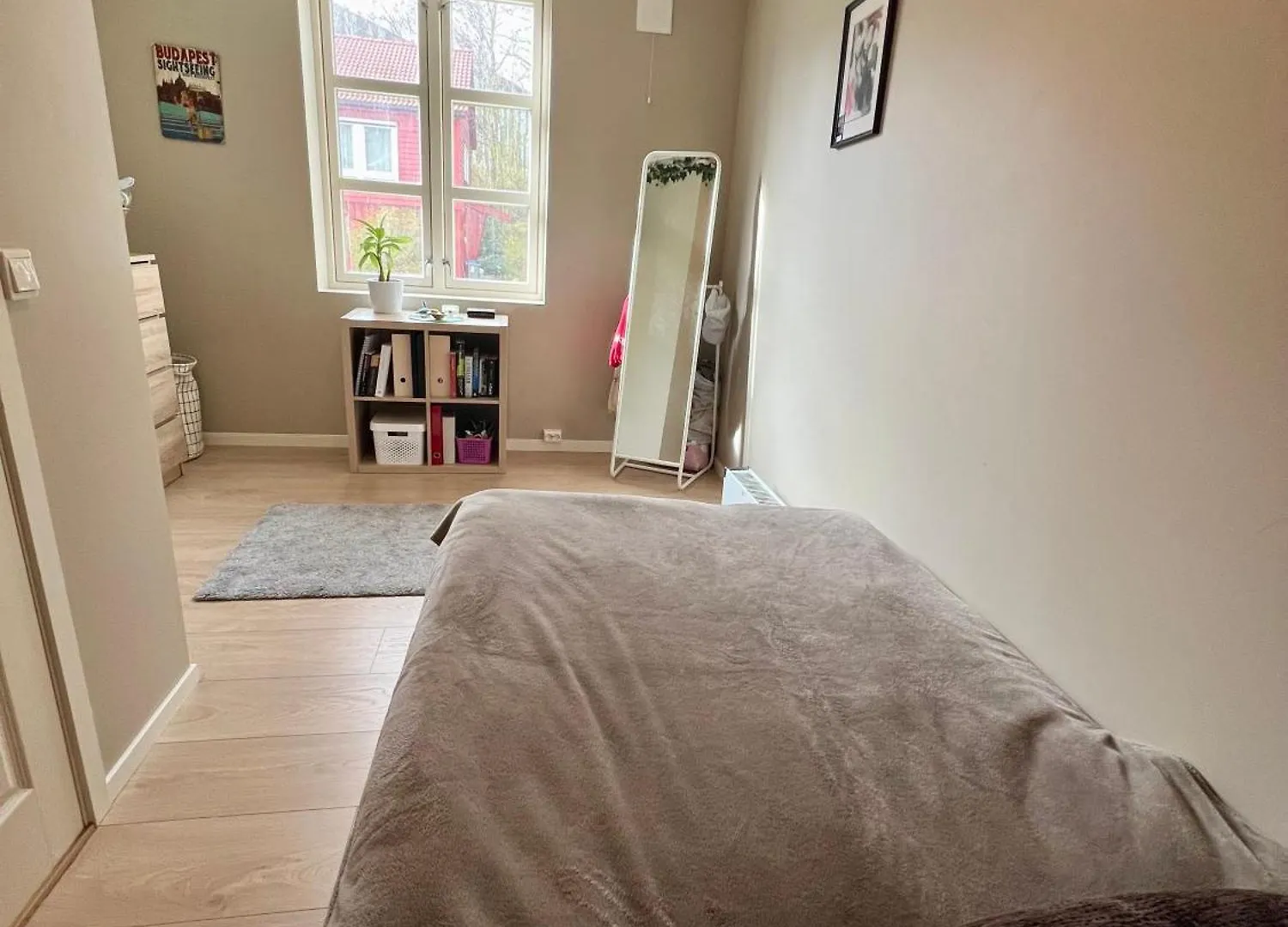 Lejlighed Newly Renovated Home With Lots Of Light! Bergen